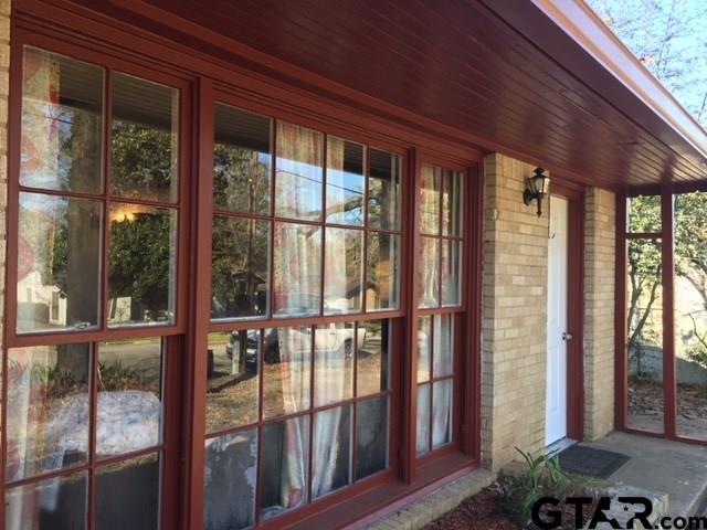 729 729 Barbara, Tyler, TX 75701 - photo 1