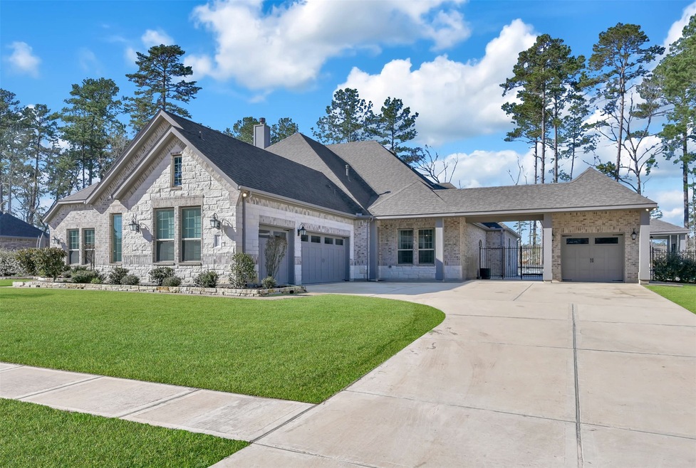 14125 N Evergreen Ridge Ct, Conroe, TX 77384 - photo 1