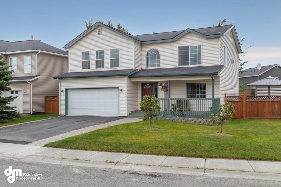 Exterior Front_5614-FULL
