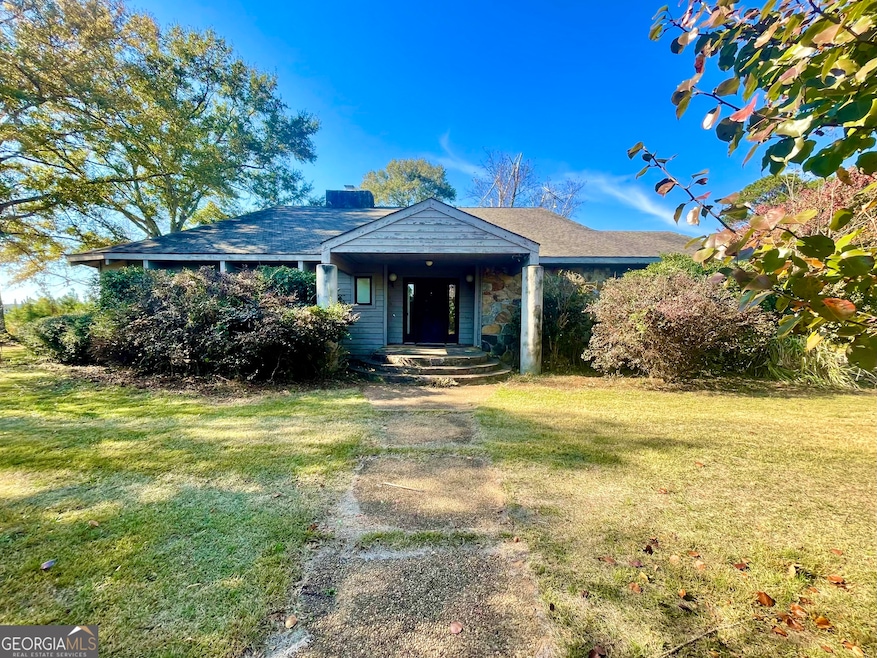 574 Old Chipley Rd, Pine Mountain, GA 31822 - photo 1