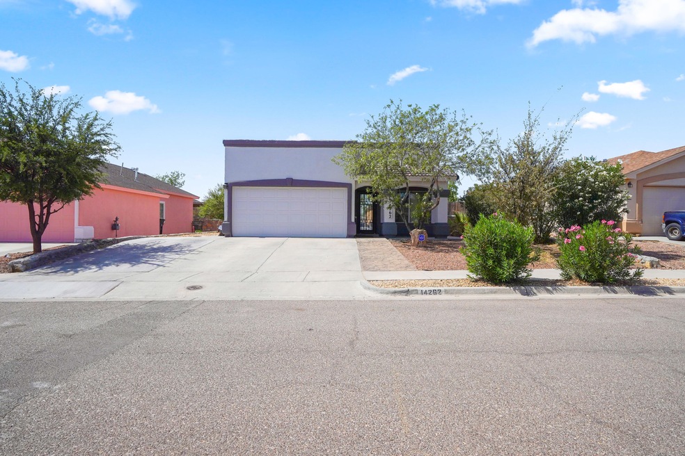 14262 Desert Cactus Dr, Horizon City, TX 79928 - photo 1