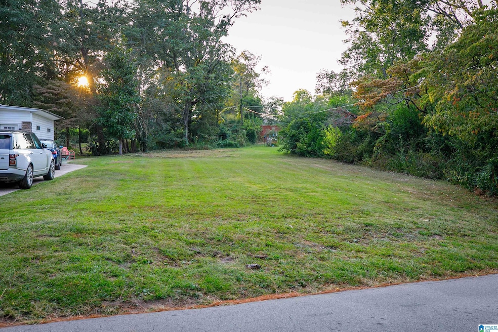 1138 Winward Ln, Vestavia Hills, AL 35216 - photo 1