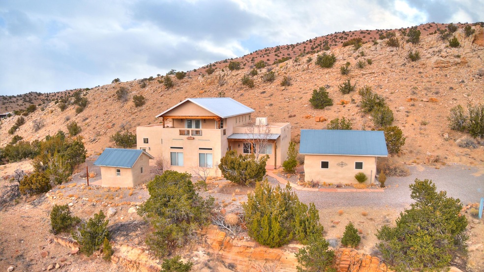 38 Camino de Las Huertas, Placitas, NM 87043 - photo 1