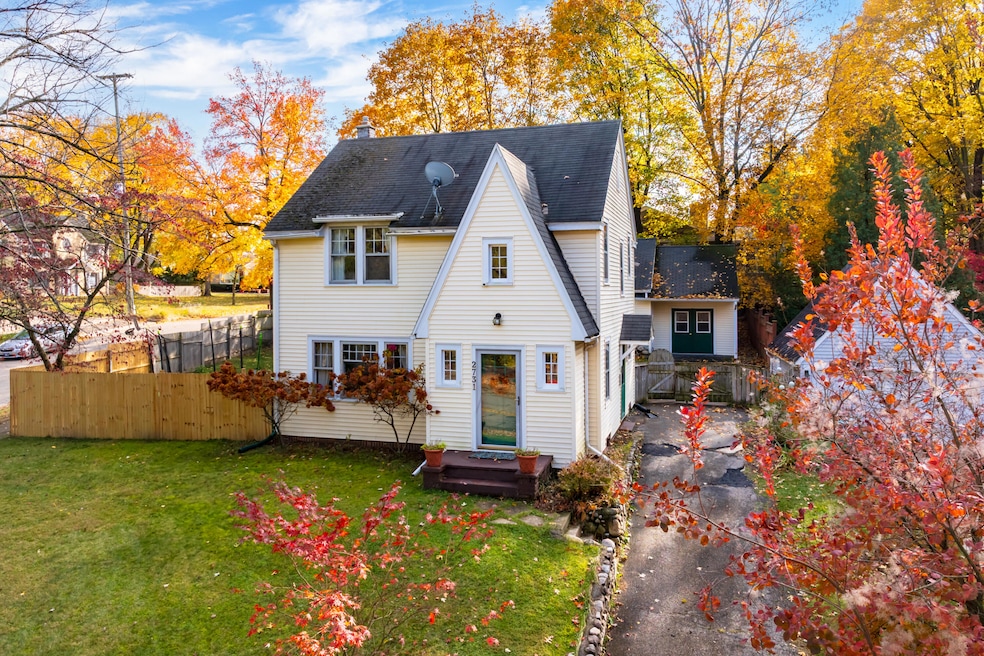 2731 Bronson Blvd, Kalamazoo, MI 49008 - photo 1