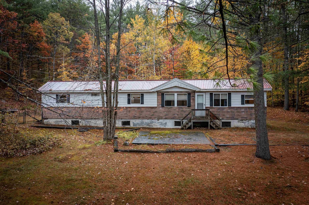 126 Forest Pines Rd, Madison, NH 03849 - photo 1