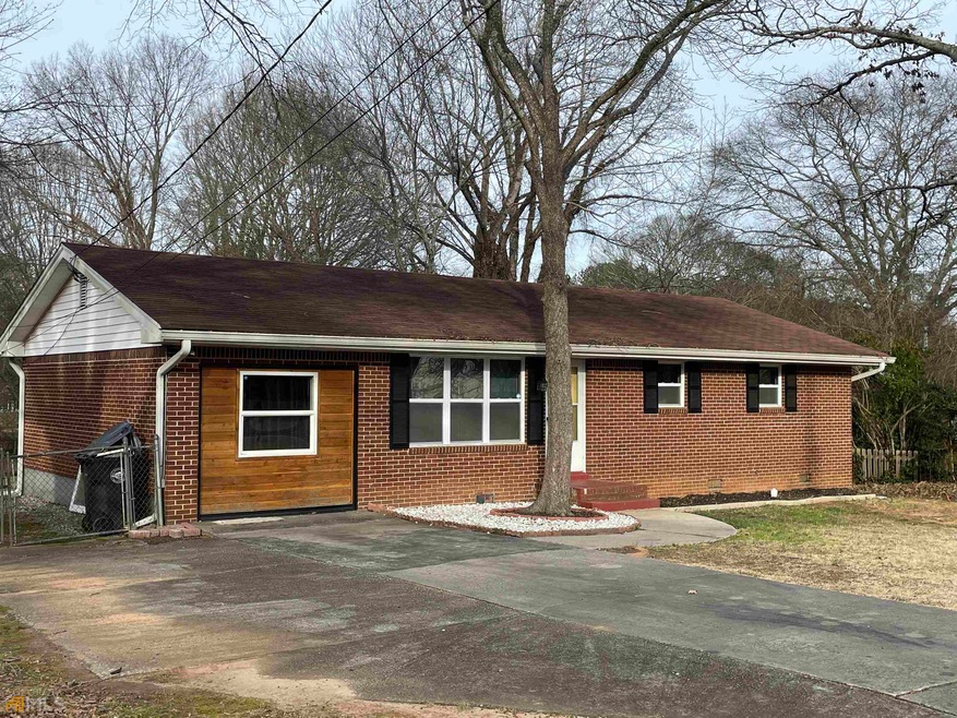 210 Porter Ln, Jonesboro, GA 30236 - photo 1