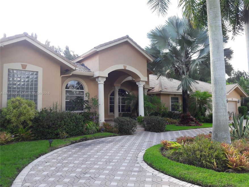 unlisted-address, Davie, FL 33325 - photo 1