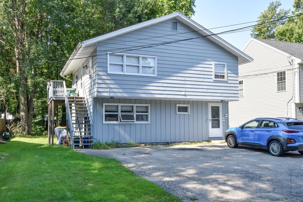 13 Waverly St, Rochester, NH 03867 - photo 1