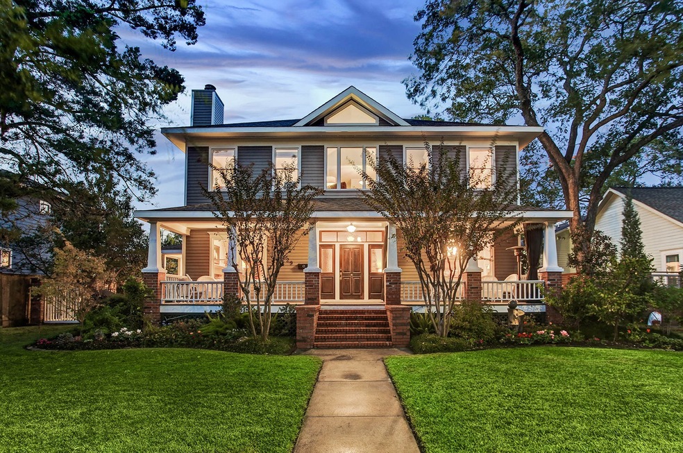 Classic Craftsman beauty in the heart of the Houst
