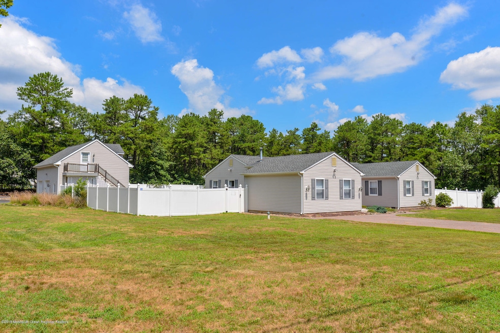 651 Bloomfield Ave, Whiting, NJ 08759 - photo 1