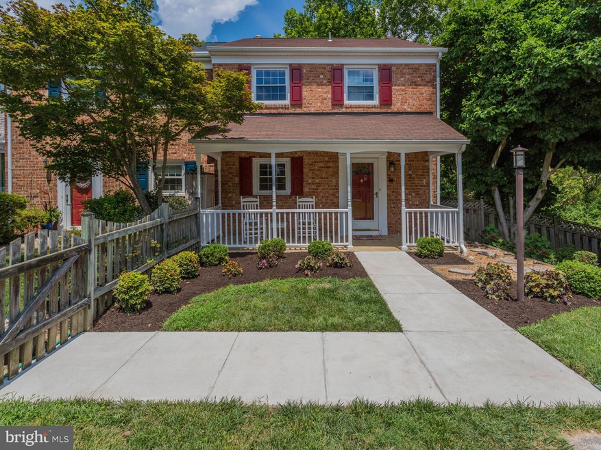 6012 Hardwick Place, Falls Church, VA 22041 - photo 1