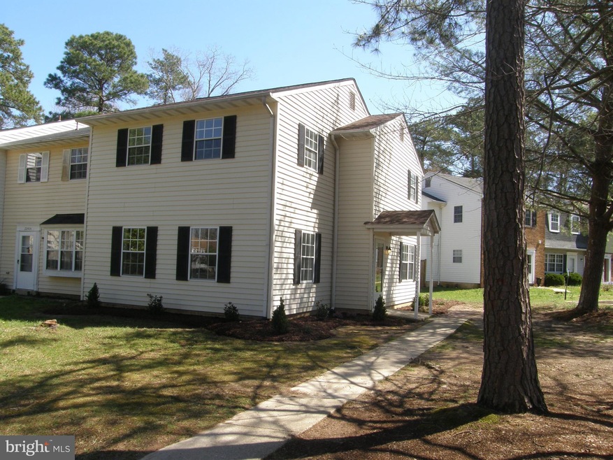 22402 Greenview Ct, Great Mills, MD 20634 - photo 1