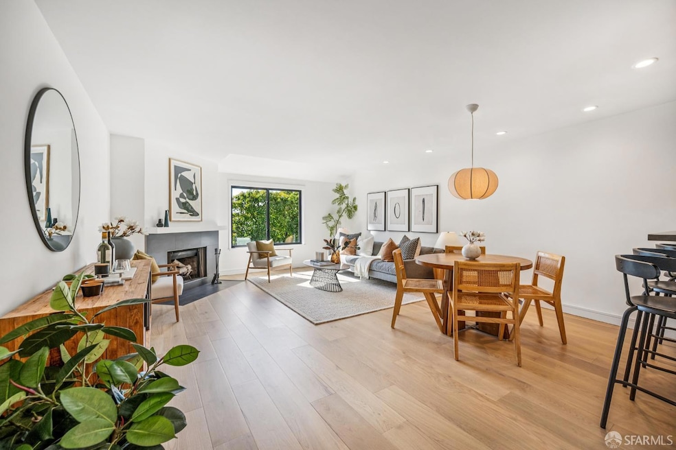 Sold $1,480,000 • Co-Listing Agent