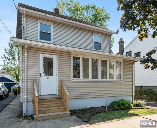 Sold $500,000 • Co-Listing Agent