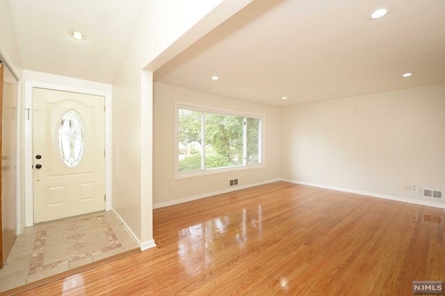 0-57 Plaza Rd, Fair Lawn, NJ 07410 - photo 1