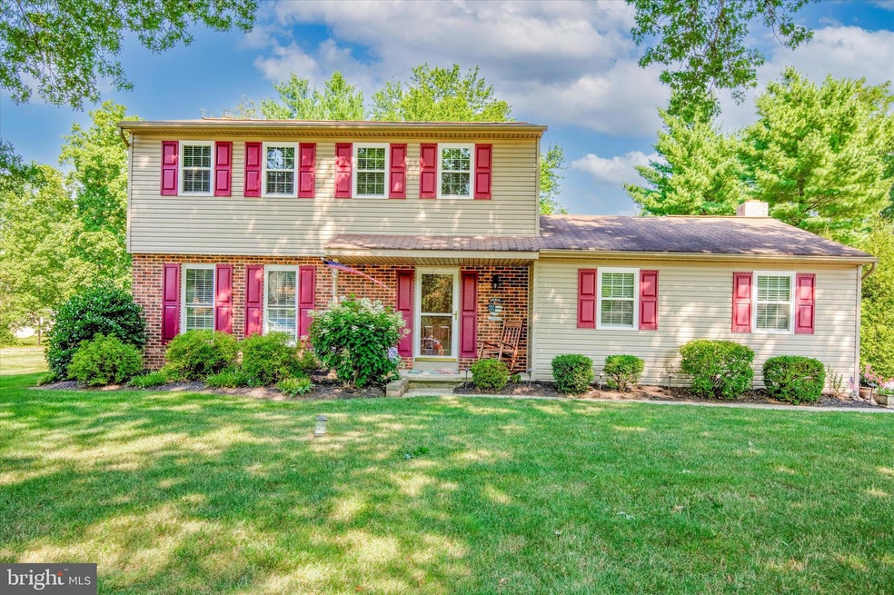 2748 Valley Woods Rd, Hatfield, PA 19440 - photo 1