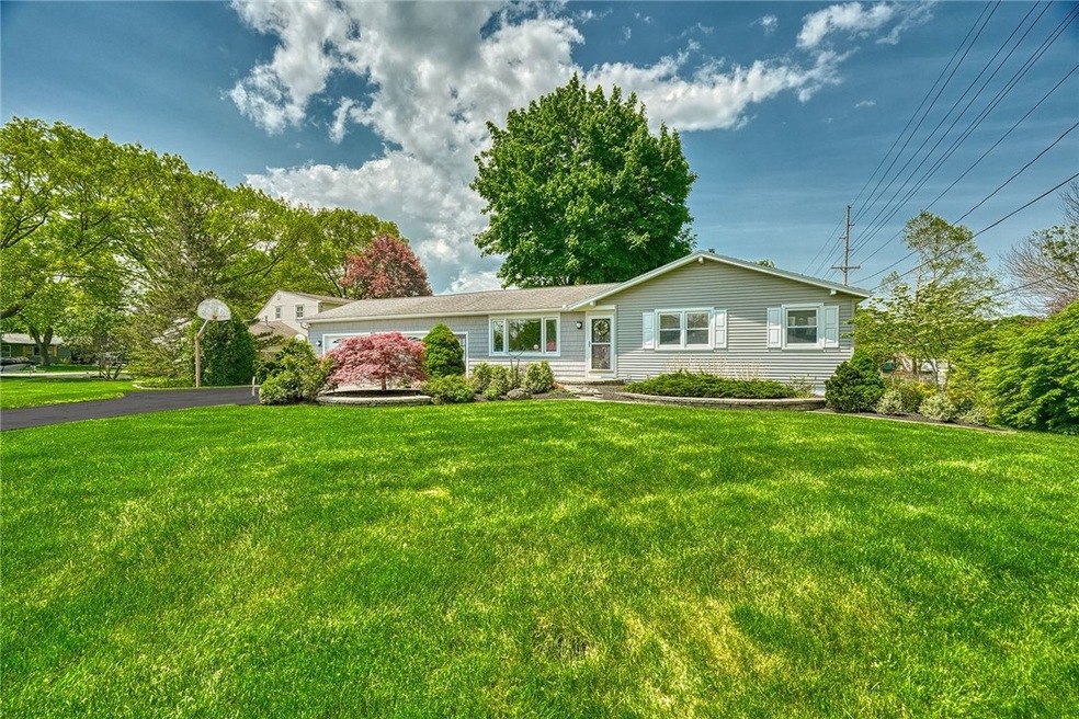 WELCOME TO 1161 HATCH ROAD, PENFIELD (WEBSTER SCHO