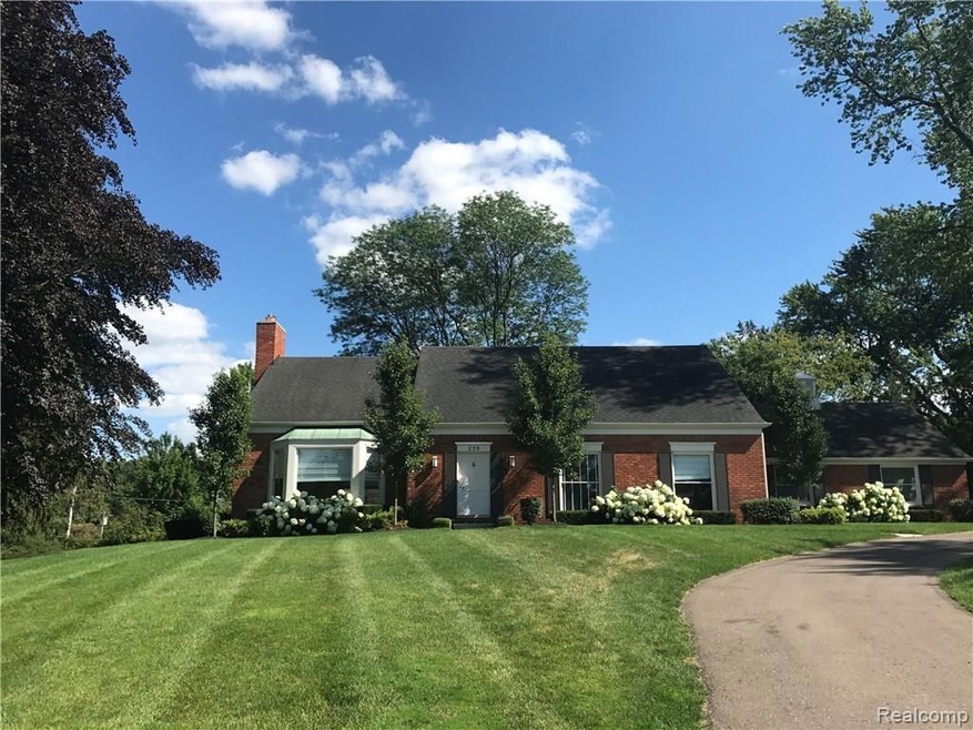 250 Chesterfield - LEASE