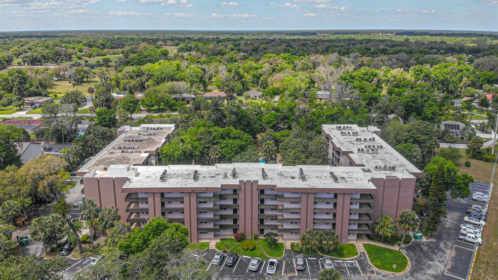 Tomoka Oaks North