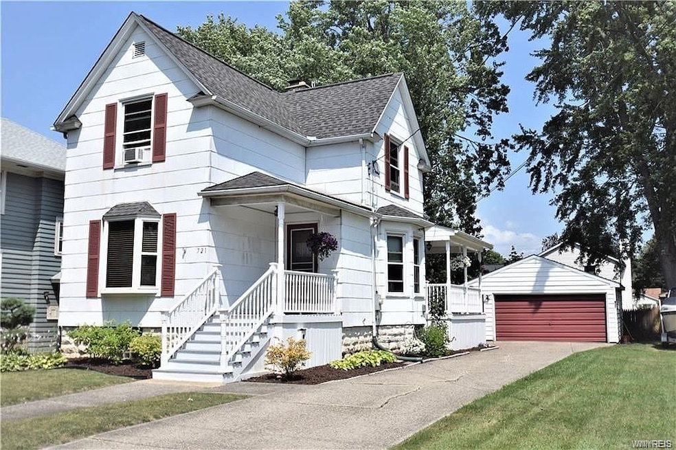 721 Payne Ave, North Tonawanda, NY 14120 - photo 1