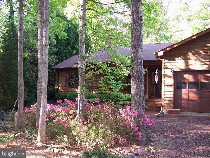 109 Winchester Ln, Locust Grove, VA 22508 - photo 1