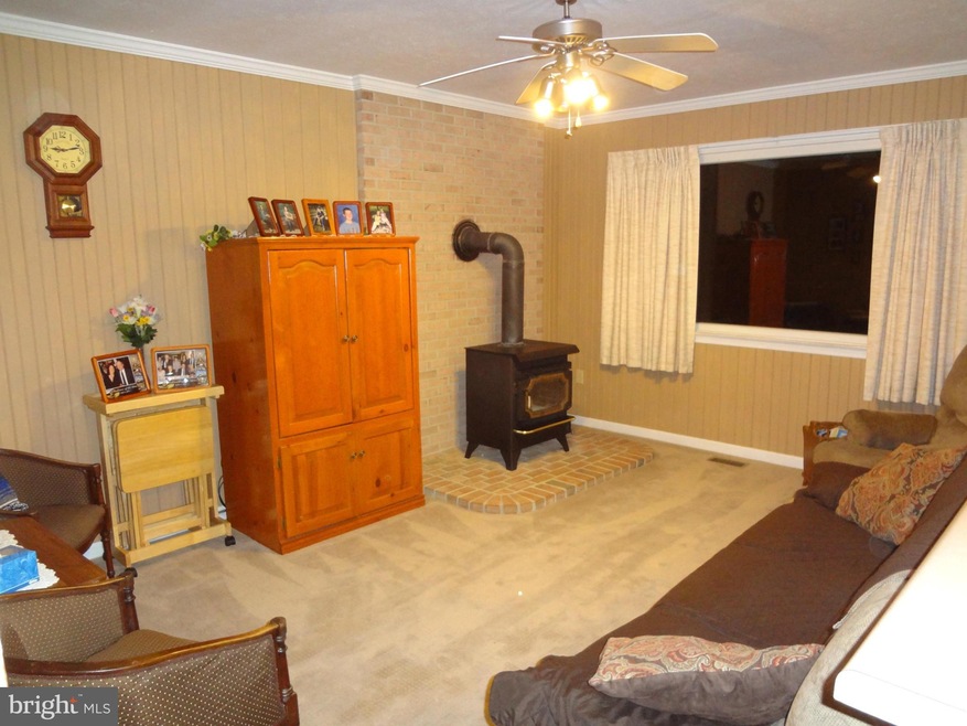 474 Bedrock Ln, Berryville, VA 22611 - photo 1