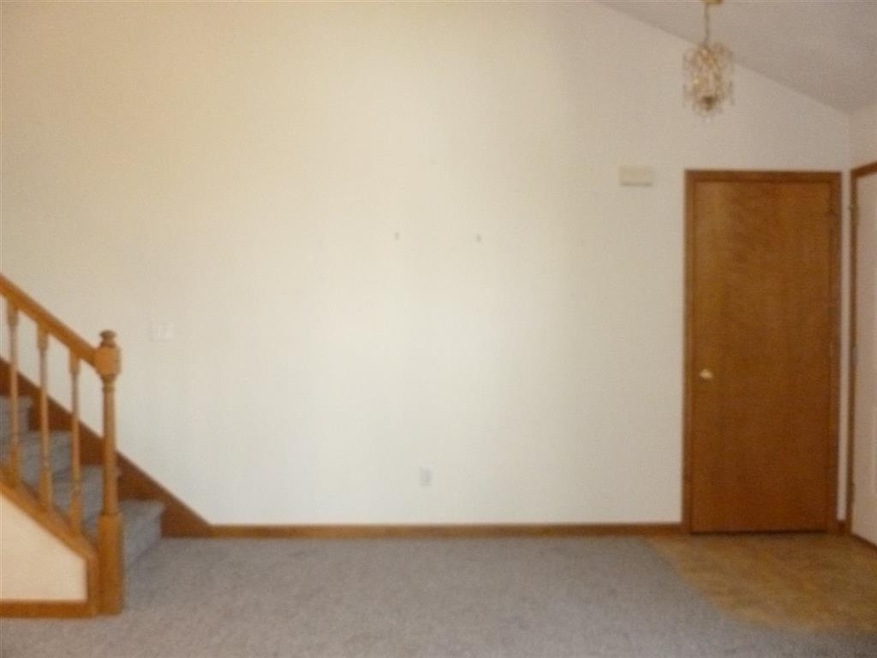 W3137 Glenbrooke Ct unit 2, Appleton, WI 54915 - photo 1