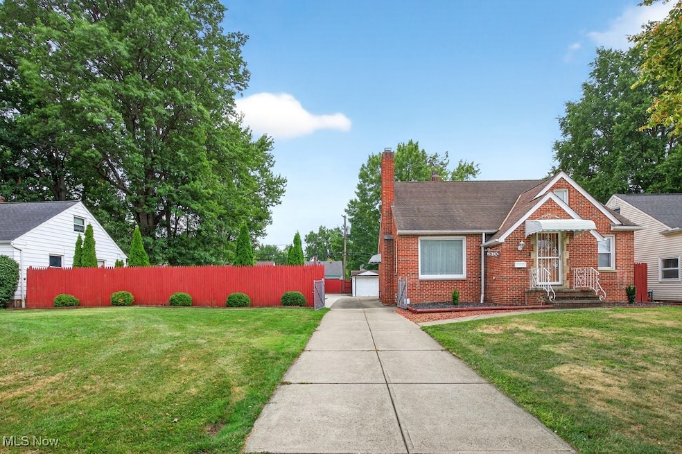 25750 Drakefield Ave, Euclid, OH 44132 - photo 1