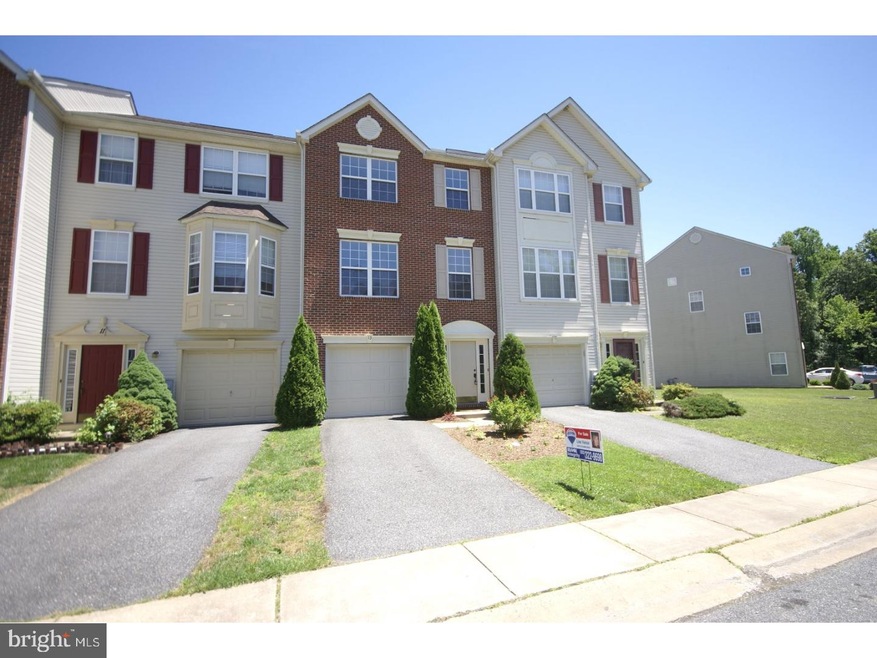 13 Dolmen Ln, Bear, DE 19701 - photo 1