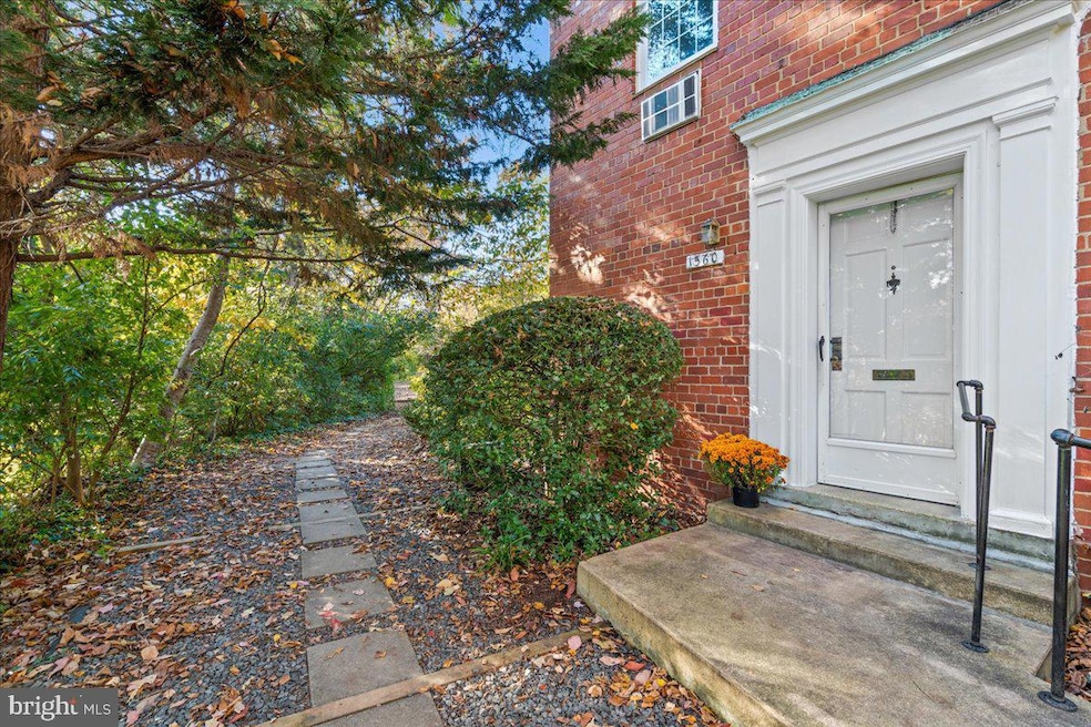 1560 Mount Eagle Place unit 963, Alexandria, VA 22302 - photo 1