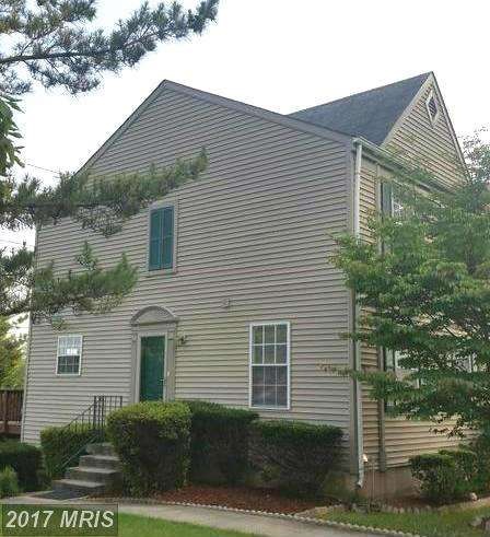 13827 Laura Ratcliff Ct, Centreville, VA 20121 - photo 1