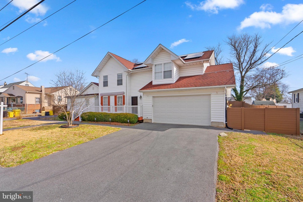 8135 Highpoint Rd, Clearwater Beach, MD 21226 - photo 1