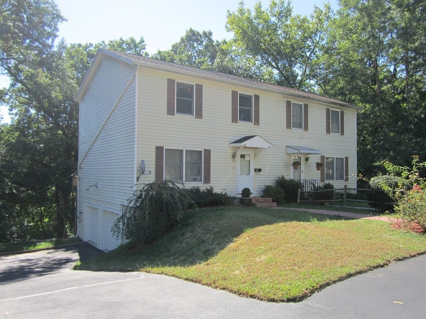 15 Roy St, Worcester, MA 01603 - photo 1