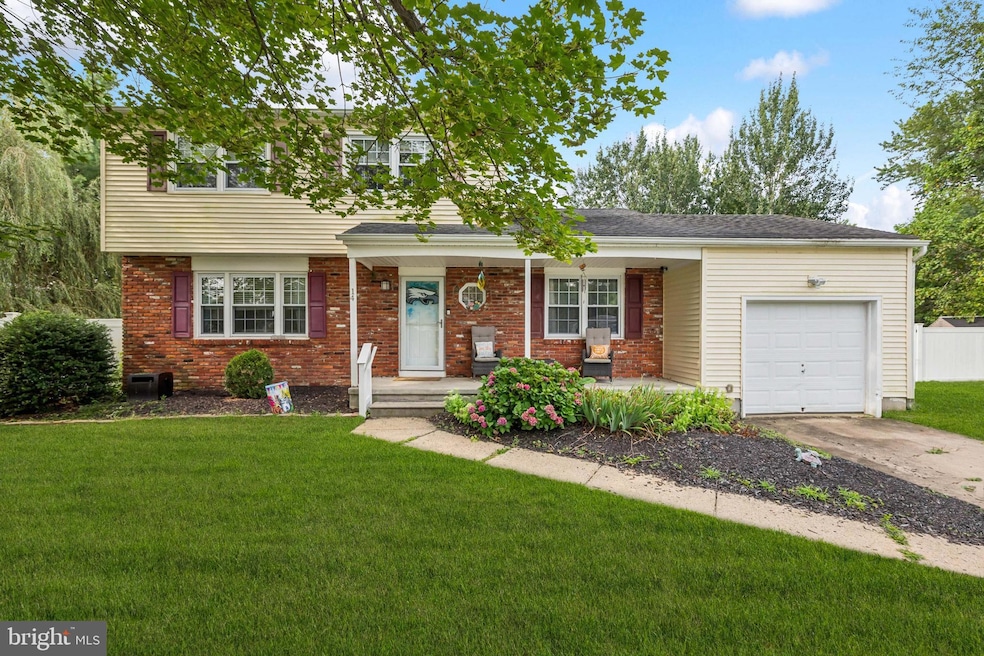 Sold $370,000 • Co-Listing Agent