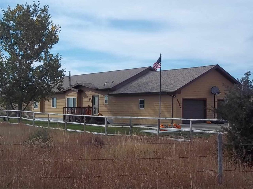 7362 W Buckboard Rd, North Platte, NE 69101 - photo 1