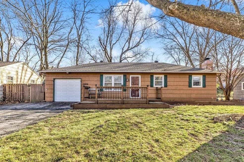 12113 W 64th Terrace, Shawnee, KS 66216 - photo 1