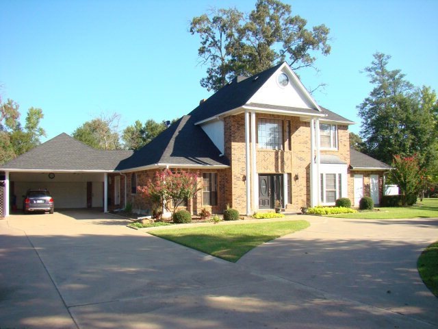 143 Rolling Meadows St, Lufkin, TX 75904 - photo 1