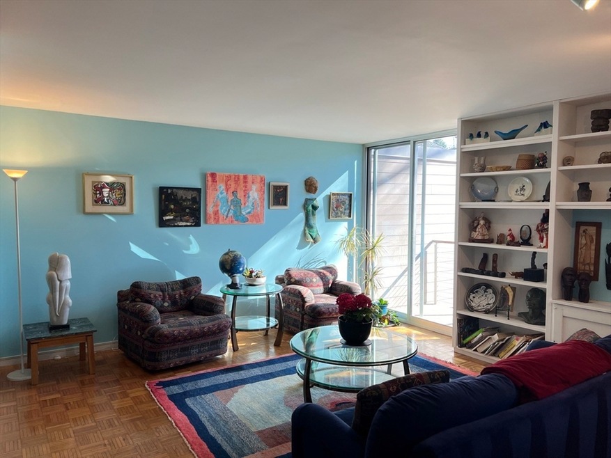 22 Bradbury St unit D, Cambridge, MA 02138 - photo 1