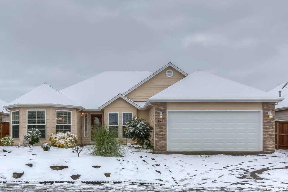 969 Stonebridge Ave NE, Keizer, OR 97303 - photo 1