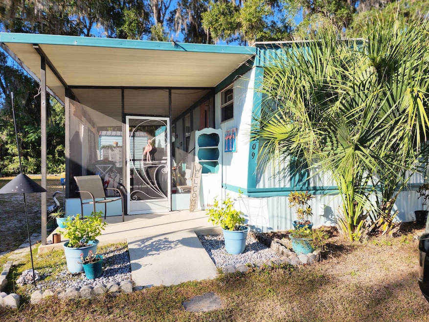 107 Stag Ct unit 107, Inverness, FL 34450 - photo 1