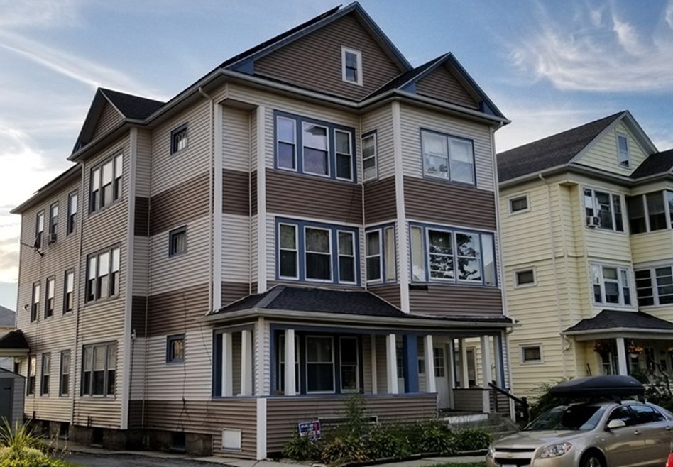 17 N Woodford St unit 1, Worcester, MA 01604 - photo 1