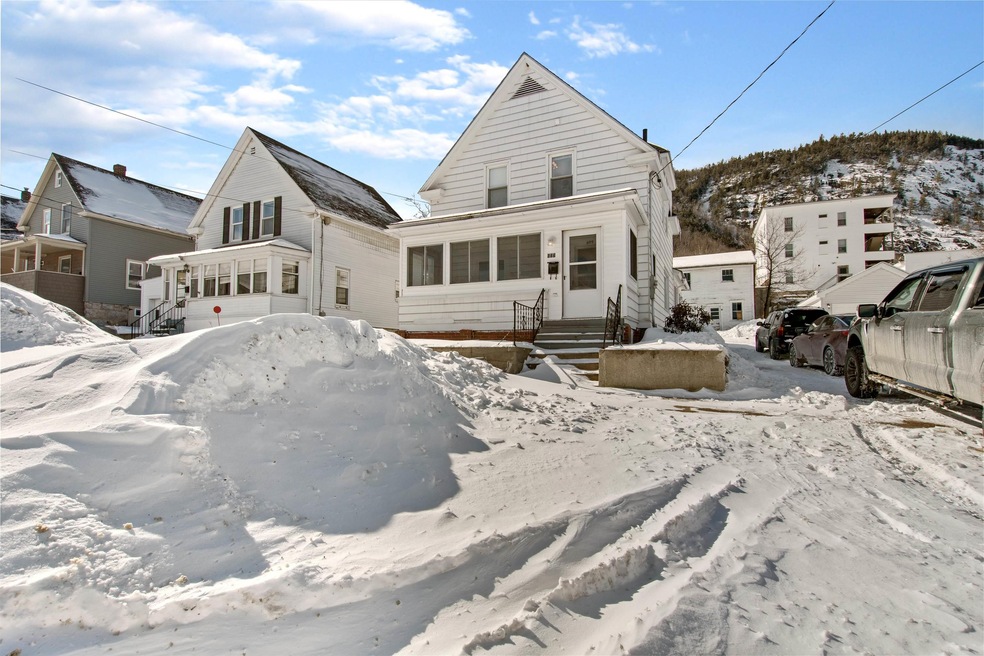 699 3rd Ave, Berlin, NH 03570 - photo 1