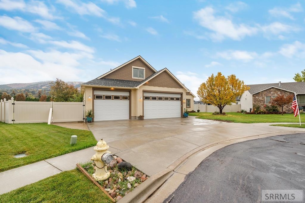 6042 Flint Cir, Pocatello, ID 83204 - photo 1