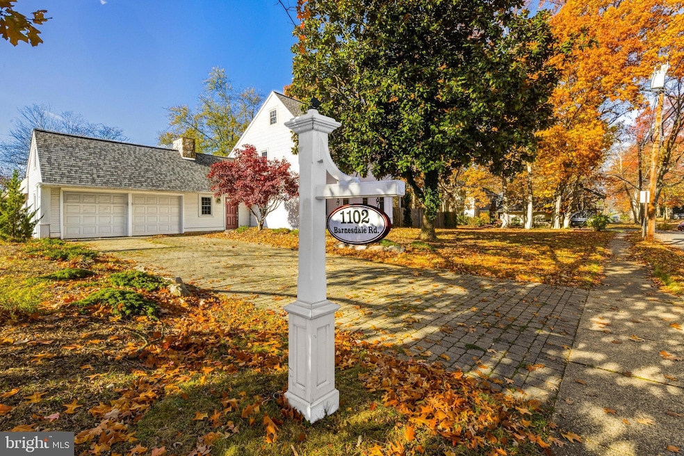 1102 Barnesdale Rd, West Deptford, NJ 08096 - photo 1