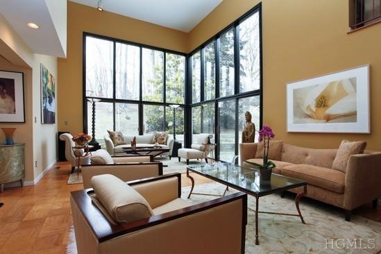 70 Holly Place, Briarcliff Manor, NY 10510 - photo 1