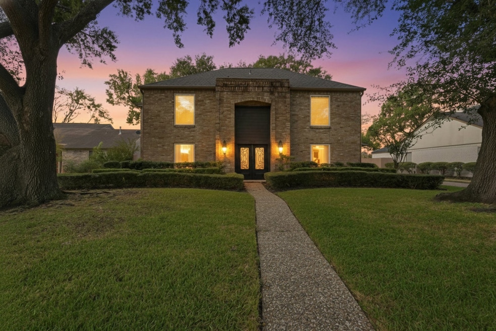 7407 Bull Creek Rd, Houston, TX 77095 - photo 1
