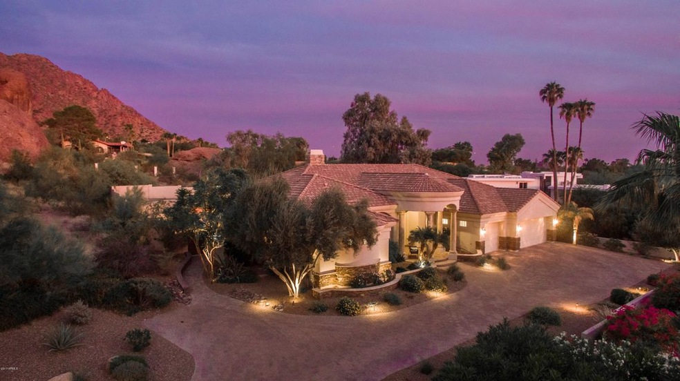 Gated Camelback Canyon