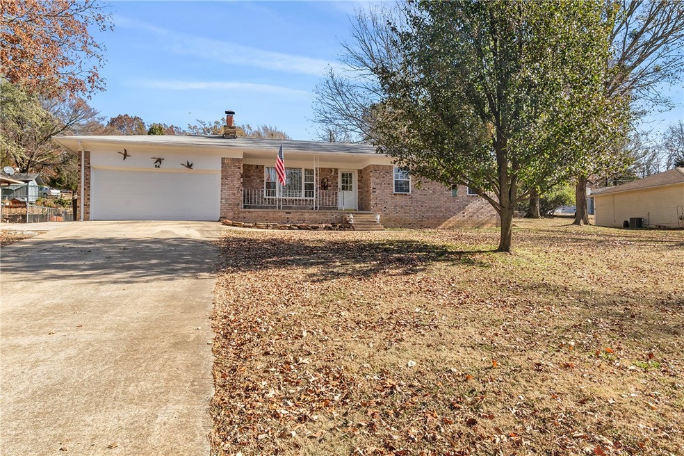 54 S Sycamore Ave, West Fork, AR 72774 - photo 1