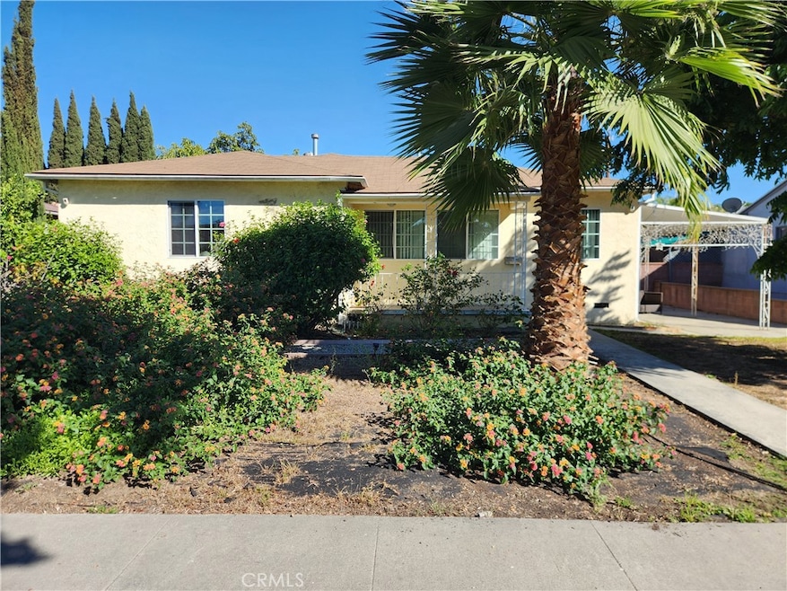 700 S Orange Ave, Fullerton, CA 92833 - photo 1