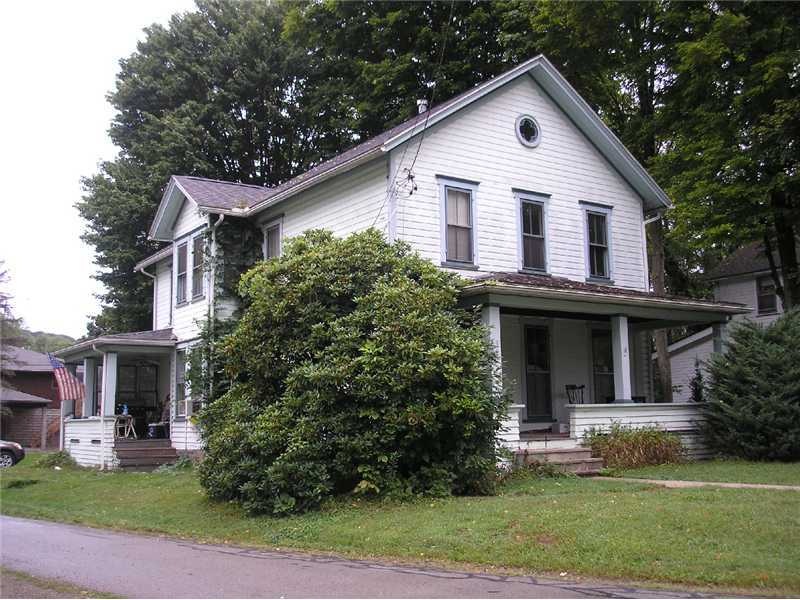 340 Euclid Ave, Saegertown, PA 16433 - photo 1